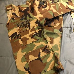 Military uniform set